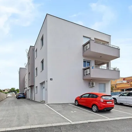 Gordana 2298 Apartment